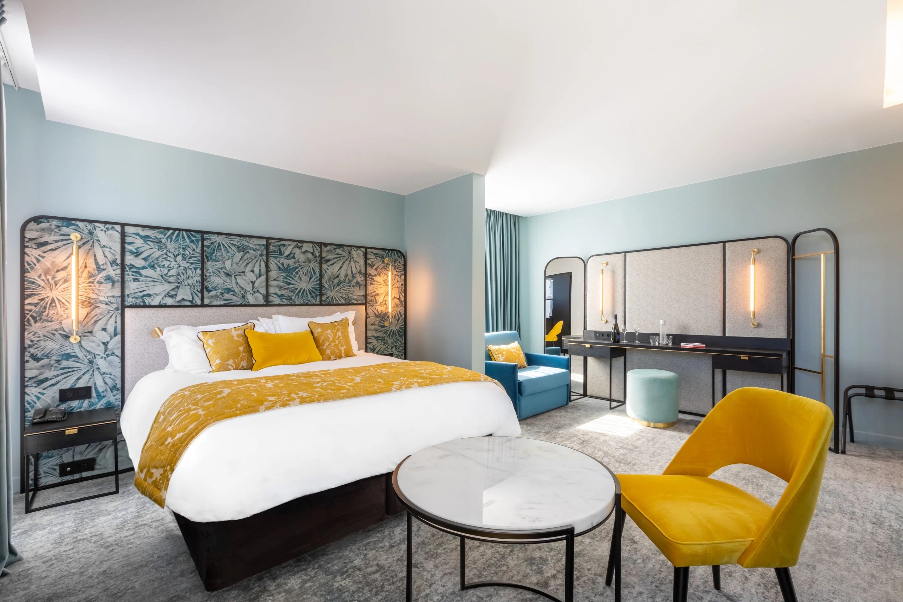 Voco Paris Montparnasse - Premium Room with sofa bed